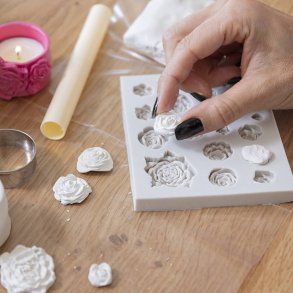 Silikoneform Roser, H: 0,5-1 cm, L: 0,8-4 cm