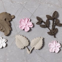 Silikoneform 4 stk. Blad og blomst, H: 0,5 cm, L: 1,8-4,5 cm