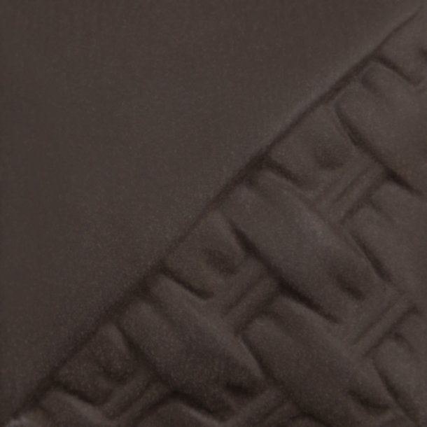 Dark Brown Engobe 